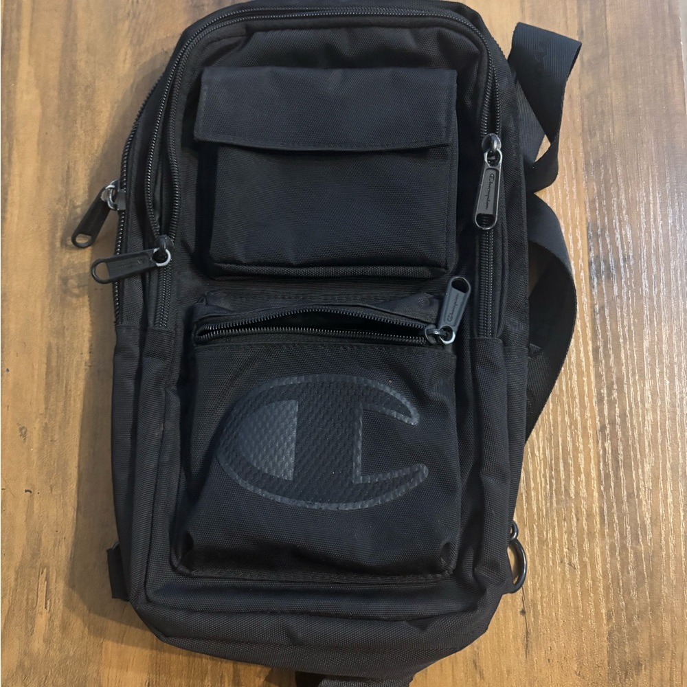 Champion Men's Black Belt Bag